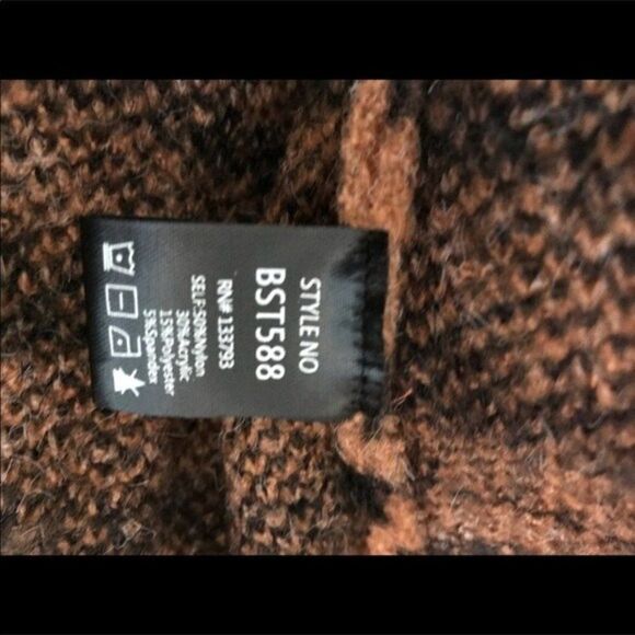 zebra Print V- Neck Sweater with Back Ties - Picture 8 of 9